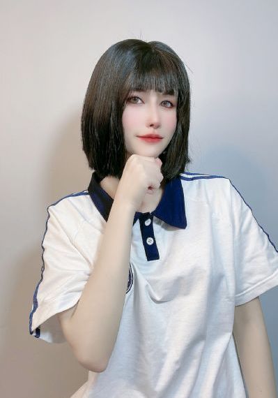 没有穿内裤的女教师在线观看_高清电影观看