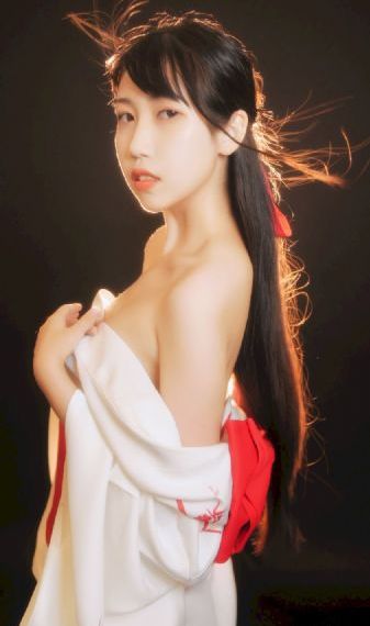 查莉成长日记_BD国语免费观看